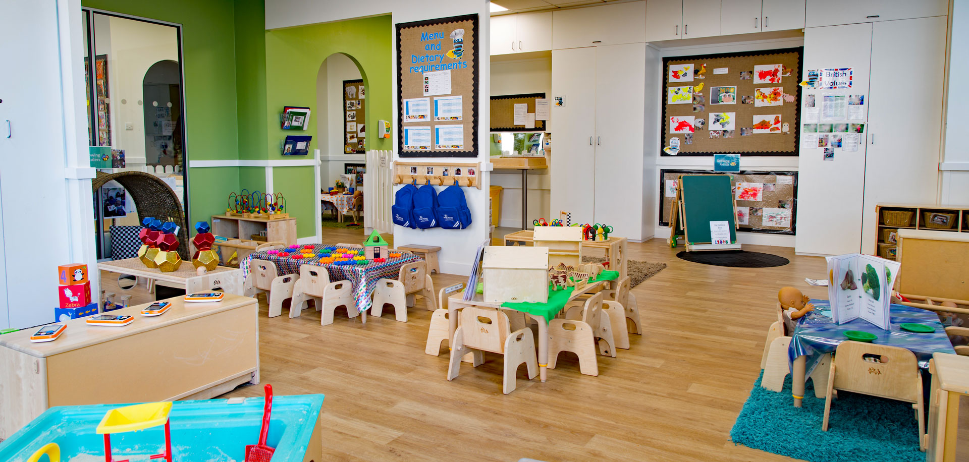 Bank Street Day Nursery & Preschool in Canary Wharf, London | Bright ...